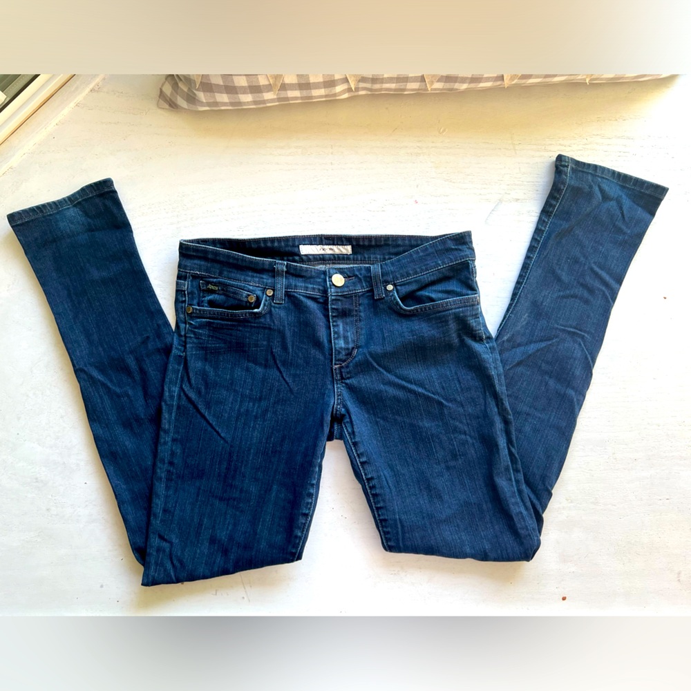 Joe’s Chelsea fit skinny jeans dark wash